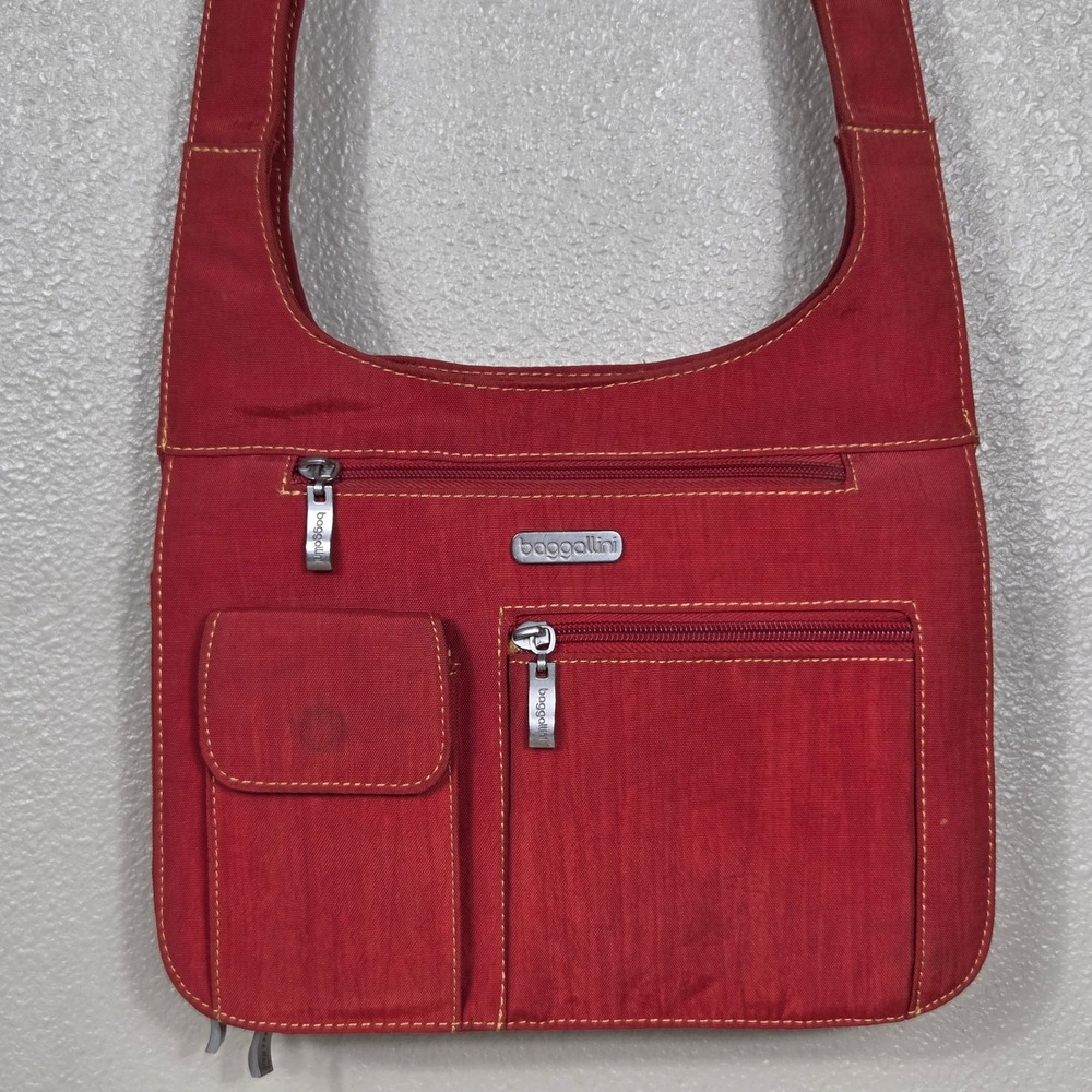 Baggallini Rust Red Nylon Multi Pocket Crossbody Travel Bag Removable Pouch